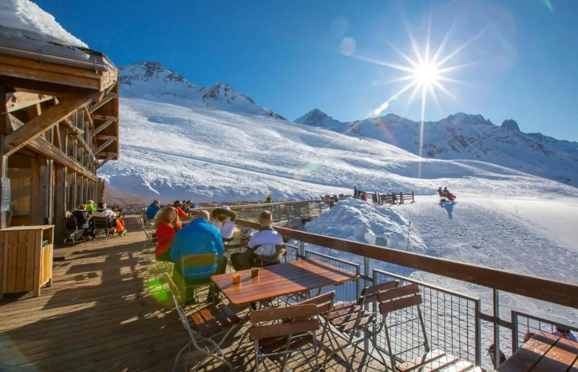 Beau Chalet De Pierre Huit Etoiles Chamonix 0*,  Franciaország